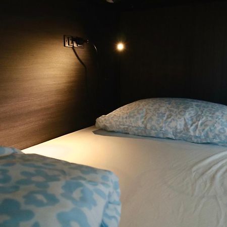 Hostel Ritz For Backpackers Melbourne City Exterior foto