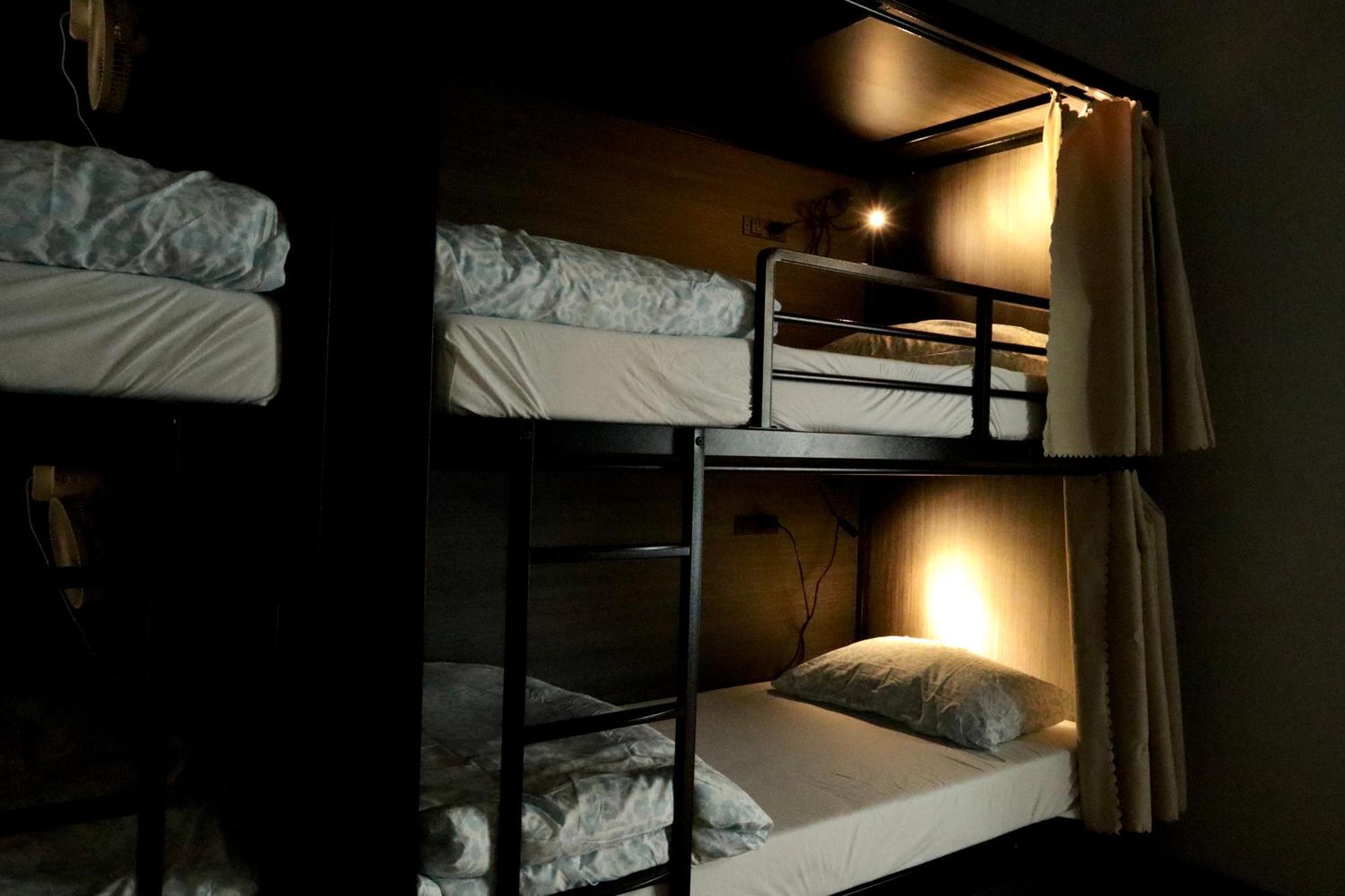 Hostel Ritz For Backpackers Melbourne City Exterior foto