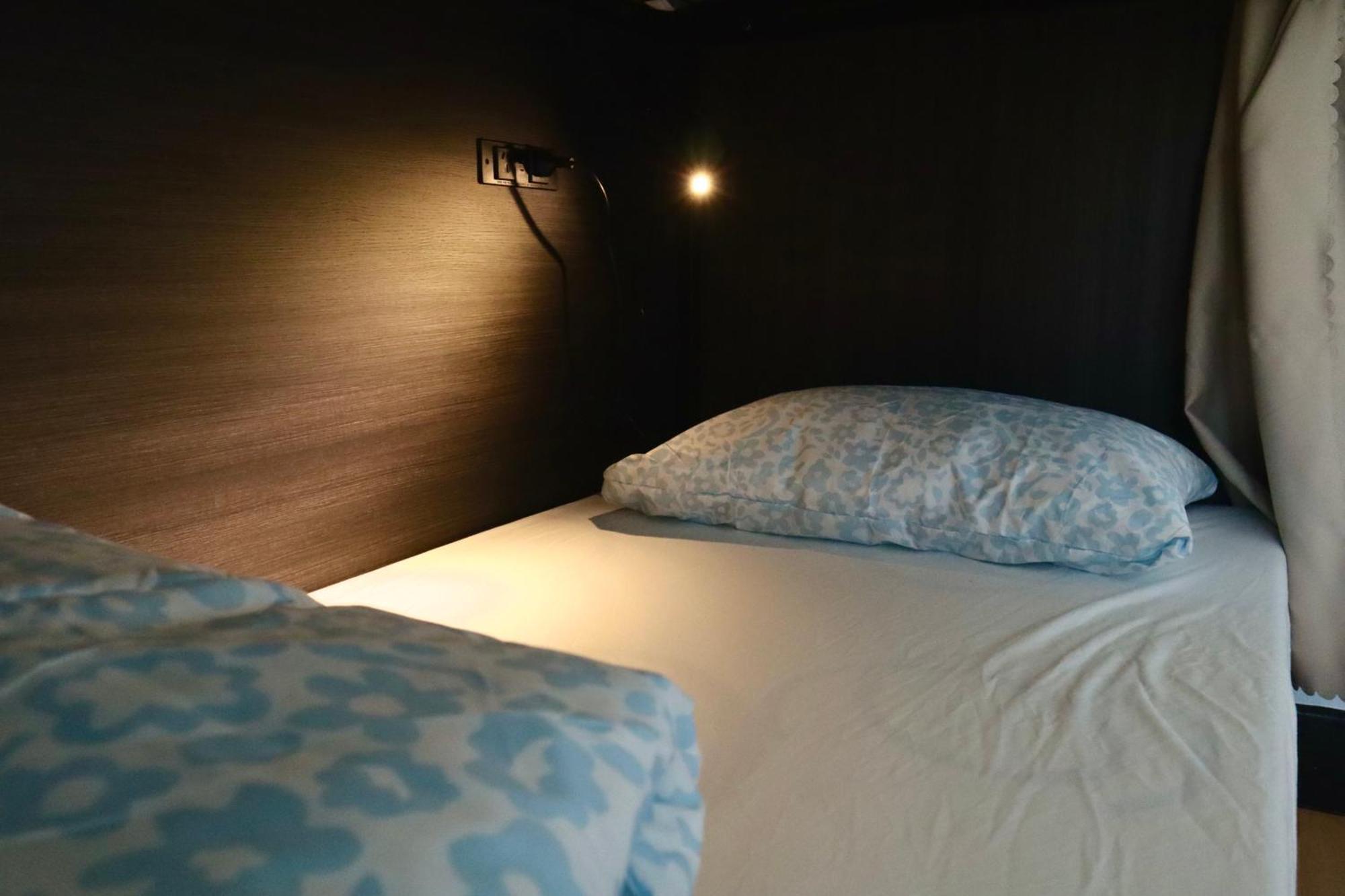 Hostel Ritz For Backpackers Melbourne City Exterior foto